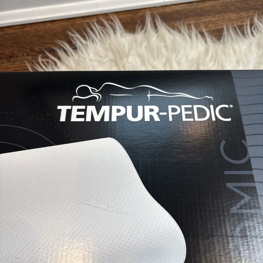 Tempur-Pedic Ergonomic Neck Pillow Extra Firm Medium Profile White NEW IN BOX